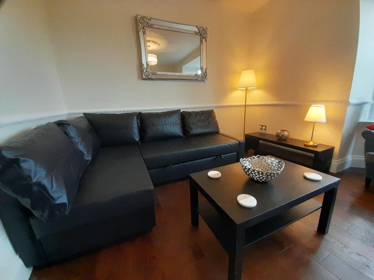 Kirkcudbright Holiday Apartments - Apartment E Екстер'єр фото
